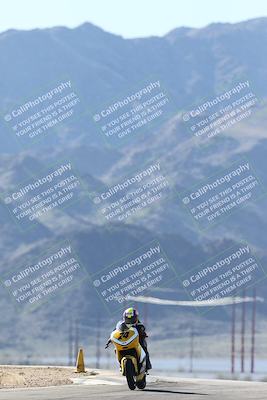 media/Jan-15-2026-Racers Edge (Thu) [[dfebeb70ab]]/2-A Group/Session 2 (Turns 9 and 8)/